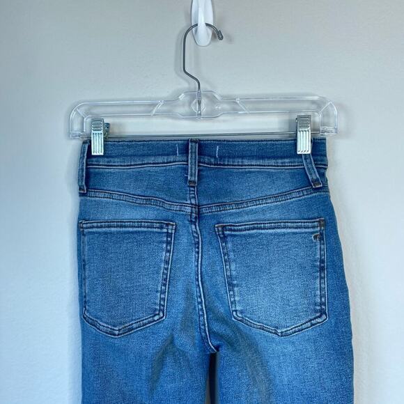 MADEWELL Mid Rise Kick Out Jeans Medium Wash Stretch Denim Size 25 Flared - Picture 6 of 9